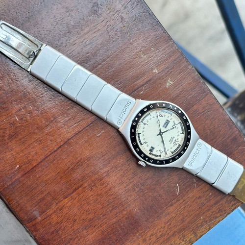Swatch Irony Vintage Swiss Day-Date Watch 4.2cm