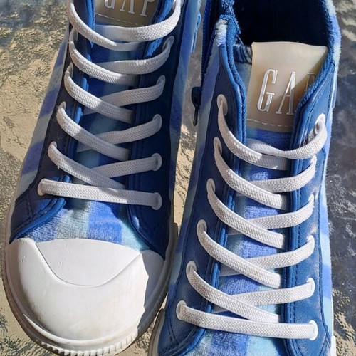 GAP sneakers size 32 like new, white and blue boys' shoes