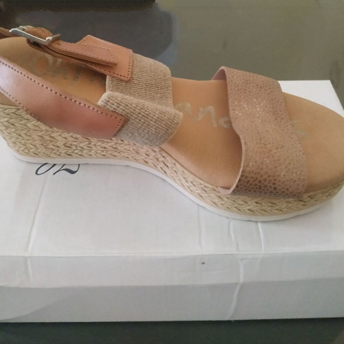Shoes used, pack of three pairs, size 36, black sandals/platforms