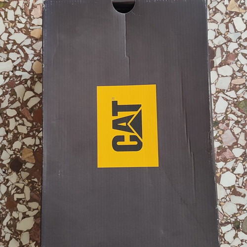 CAT casual shoes size 42 like new, brown