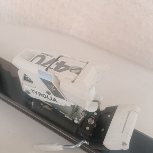 Open Rossignol XP11 V. A. S. Fibrometal ski used with Tyrolia 470 bindings and Kerma countach poles