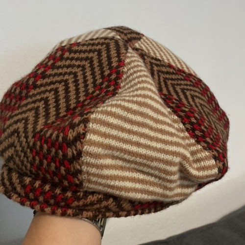 Vintage beret like new