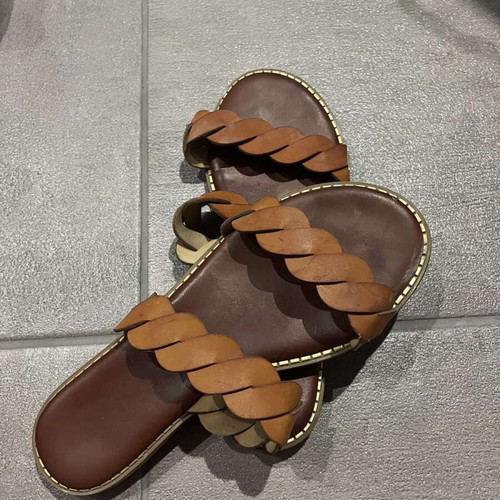 Brown sandals like new, size 38