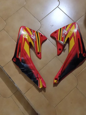Fairing set for Honda CRF 450 UFO used, left and right
