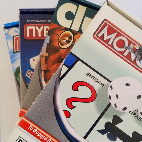 Parker/Hasbro board game set of 4, parts missing, for spare pieces