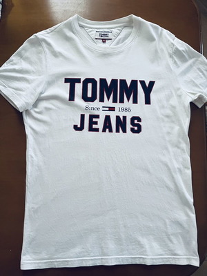 Tommy Jeans T-shirt white size M like new