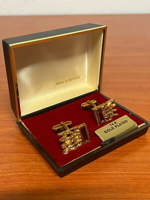 Επιχρυσωμένα μανικετόκουμπα καινούργια, χρυσαφί