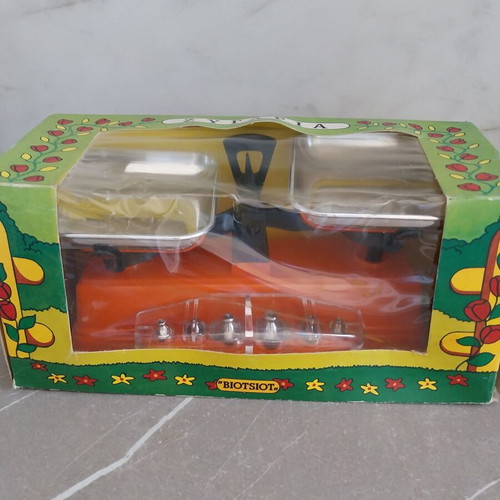 Biotsiot scale 60s like new