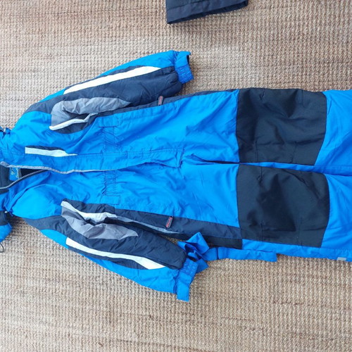 Peng Ming kids ski suit 134cm used