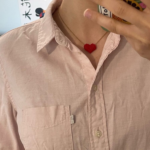 Levi’s pink shirt size M like new