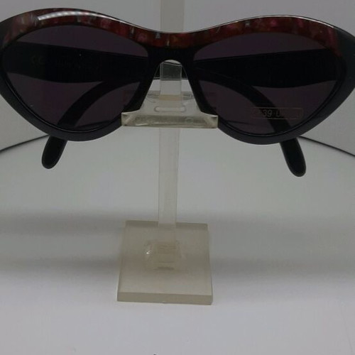 Solmar sunglasses like new, black frame with burgundy and gold details