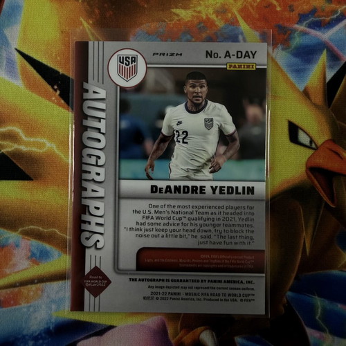Deandre Yedlin Auto Panini Mosaic Road To World Cup Qatar card