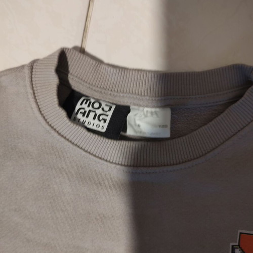 Minecraft sweatshirt Zara like new, size 8 years, gray