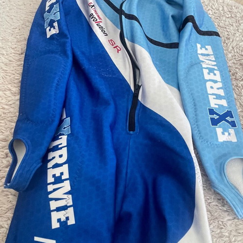 Ski racing suit like new size 1.40