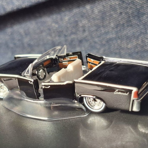 Hot Wheels RLC Exclusive 1961 Lincoln Continental Spectraflame True Black καινούργιο