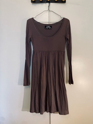 ZARA dress 100% organic cotton like new, color sapio milo, size S