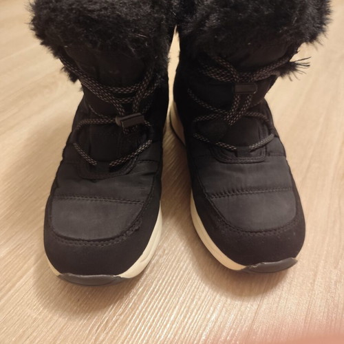 Everest winter boots black with fur size 36 used