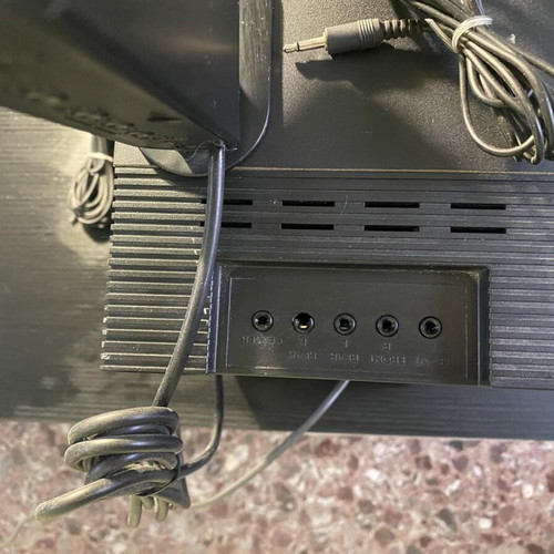 Sony sound system used with minor jack port damage