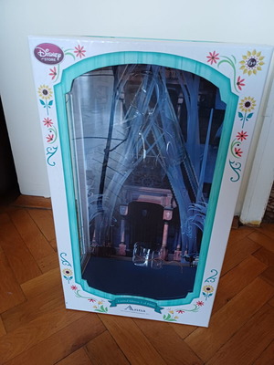 Disney Store Limited Edition Doll Anna Frozen Fever box used