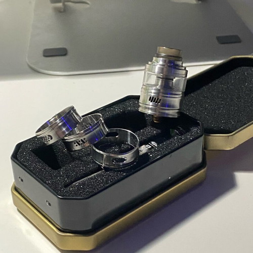 Reload S RTA used with airflow rings kit, missing large glass