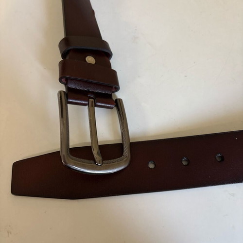 Brown belt leather look classic design 125cm like new