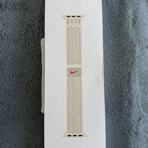 Nike Sport Loop band for 46mm Apple Watch, Starlight/Pink
