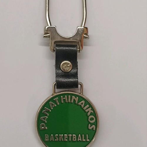Panathinaikos basketball keychain like new, 90s decade