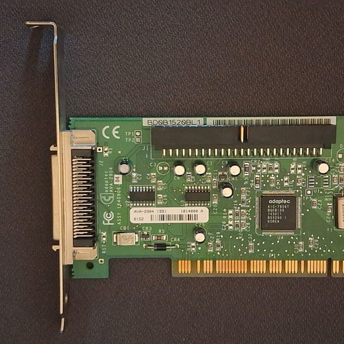 Adaptec AVA-2904 PCI SCSI Controller card like new with cables