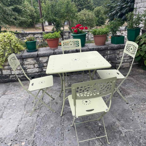 Professional restaurant tables and chairs used
