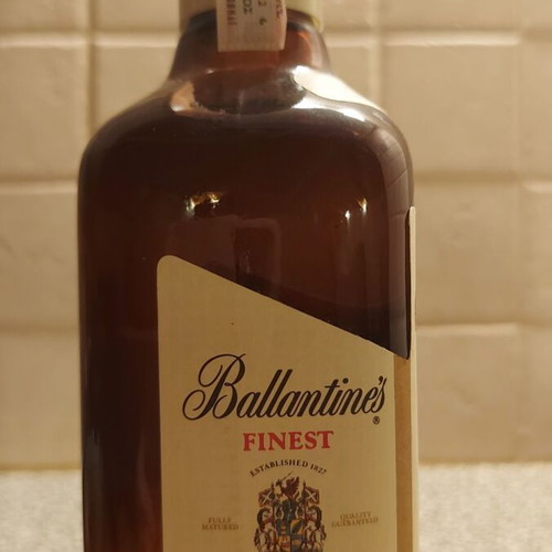 Collectible Ballantine's Finest Scotch Whisky 750 ml 40% vol sealed