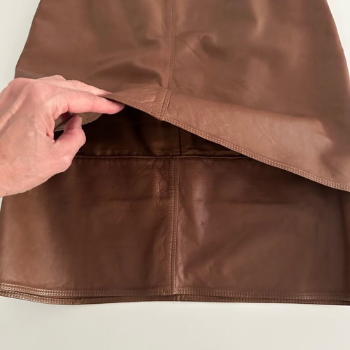 Gianni Versace vintage 90s genuine leather skirt like new, brown