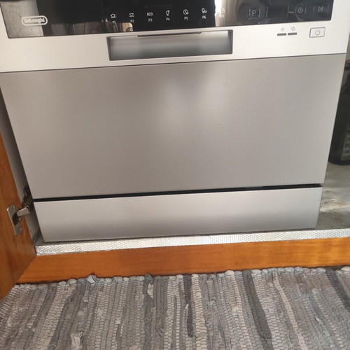 Delonghi DDWTT20 inox countertop dishwasher