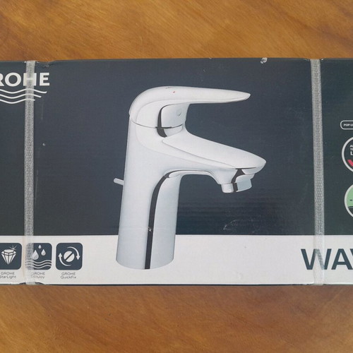 Grohe Wave bathroom faucet new, boxed