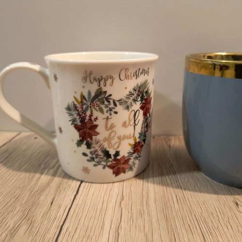 Mugs pack of 2 new, Christmas and blue