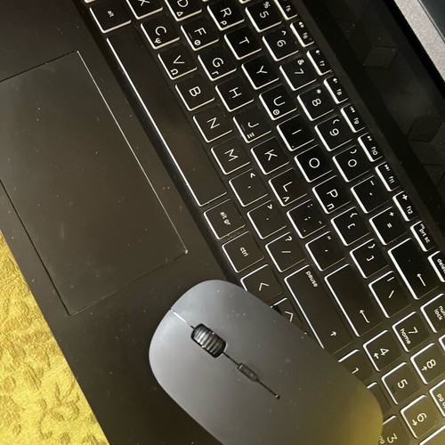 HP Pavilion 15 Laptop like new with accessories