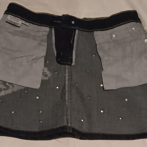 Obiettivo Industry Blue Skirt like new with studs