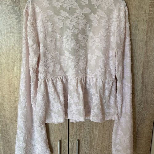Gina Tricot baby pink long sleeve cardigan like new