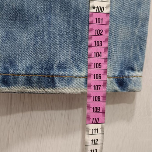 Desigual jeans with embroidered waist, like new