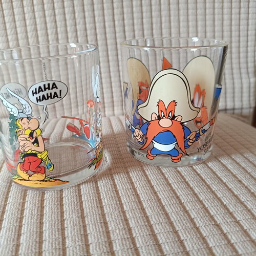 Vintage Nutella Cartoon Collectible Glasses 1995-1996, like new