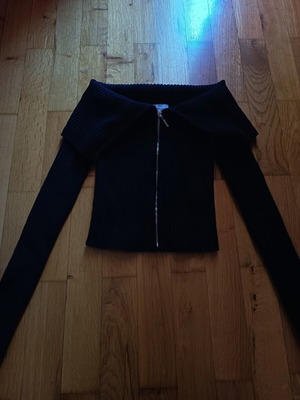 Bershka Black Knitted Cardigan with Off-Shoulder Design like new