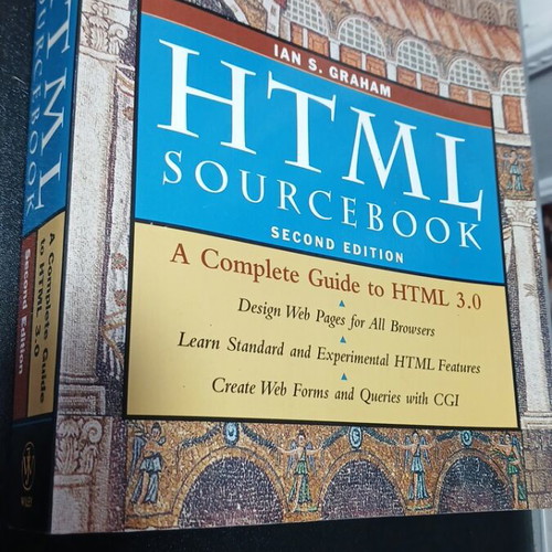 HTML Sourcebook book used, Ian S. Graham, English