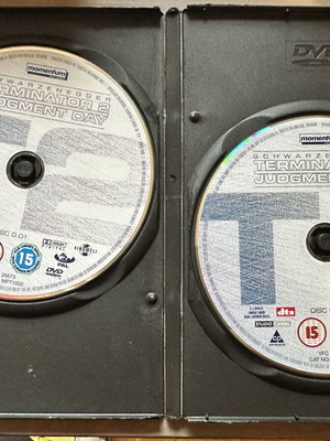 Terminator 2 DVD 2-disc like new, no original case, no Greek subtitles