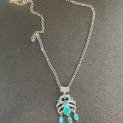 Statement long necklace with turquoise stones new