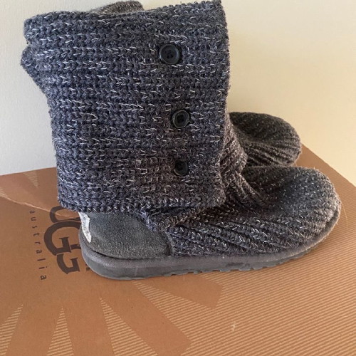 Ugg boots used, knitted, gray, size 36