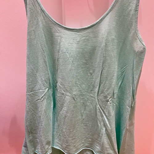 BSB women's blouse like new, multicolored green with design