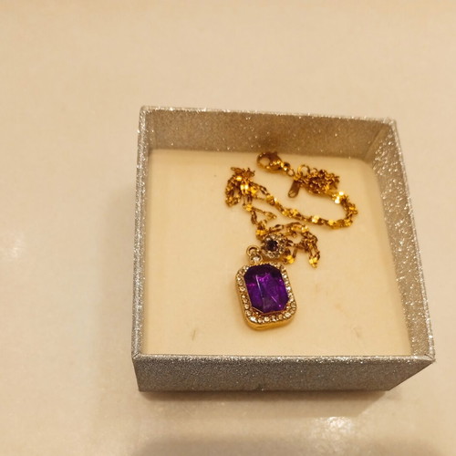 Stainless steel necklace, purple