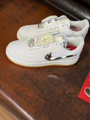 Nike Travis Scott x Air Force 1 Travis Scott παπούτσια μέγεθος 44 άσπρα σαν καινούργιο