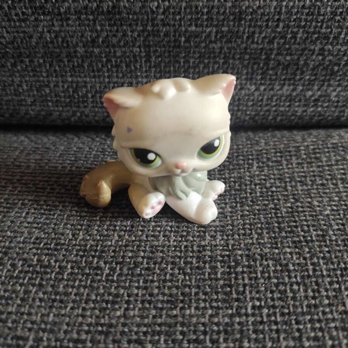 LPS Hasbro #328 Grey White Persian Cat with Green Eyes used