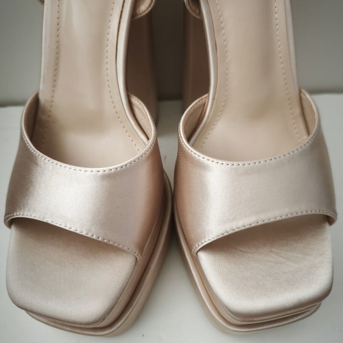 Satin high-heeled platform sandals size 40 beige new