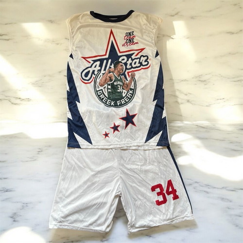 Antetokounmpo Kids Carnival Costume like new